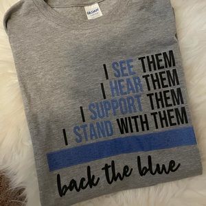 NWT size Large Back the Blue T-shirt